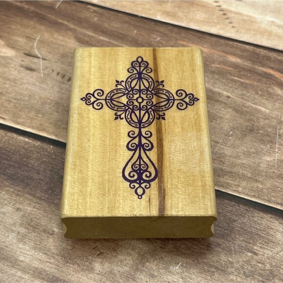 2003 RUBBER STAMPEDE DELTA ELEGANT CROSS 3410F WOOD MOUNTED RUBBER STAMP - Picture 1 of 4